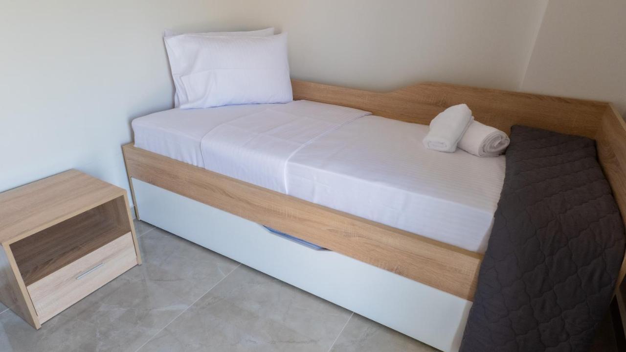 Mythic Villas Epanomí Ngoại thất bức ảnh